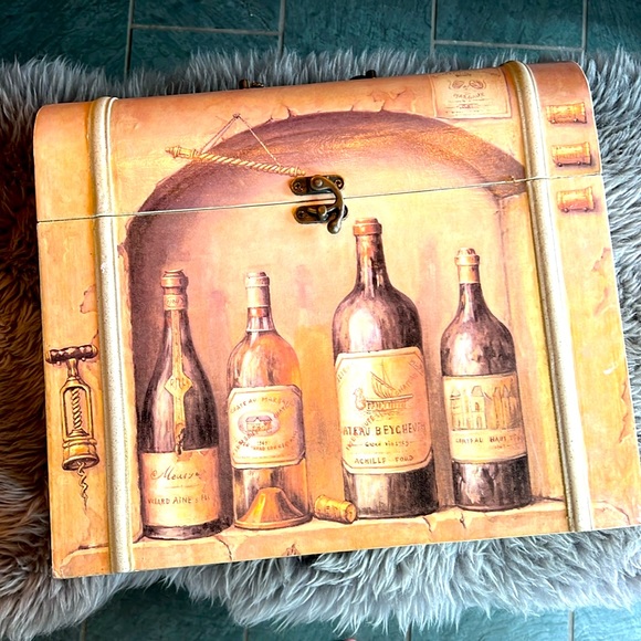GORGEOUS FRENCH WINE STORAGE BOX - FWLT LINED INTERIOR - Picture 1 of 9